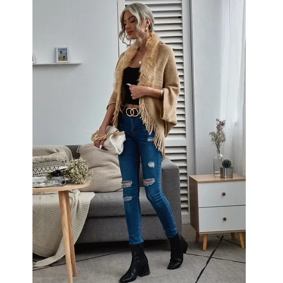 Open Poncho Style Cocoon Cardigan Sweater in Khaki Fringe Detailed - Picture 4 of 6